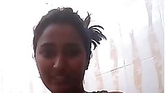 Swathi naidu hot telugu babe taking shower - desipapa.com
